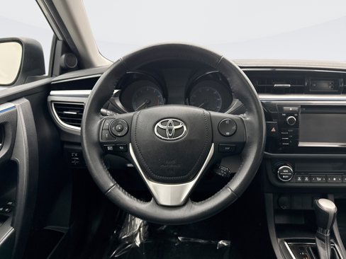 Used 2016 Toyota Corolla S image 12