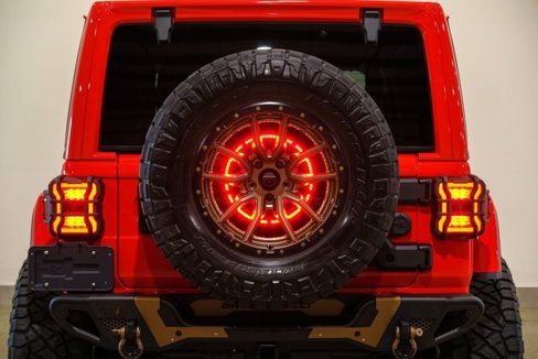 Used 2024 Jeep Wrangler Unlimited Rubicon w/ Technology Group image 10