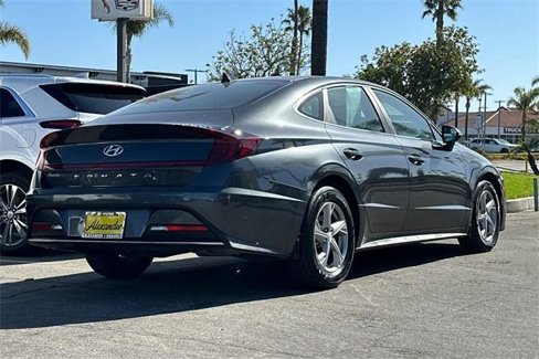 Used 2023 Hyundai Sonata SE image 4