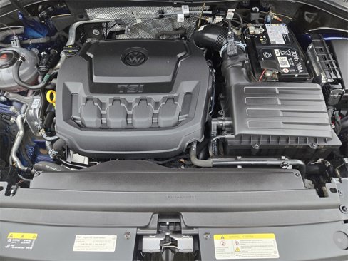 Used 2024 Volkswagen Tiguan SE image 33