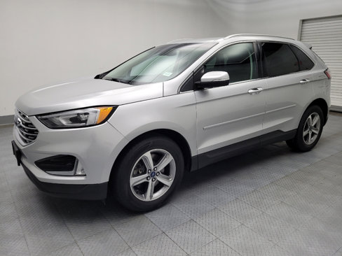 Used 2019 Ford Edge SEL w/ Equipment Group 201A image 2