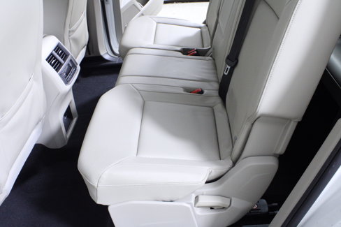 Used 2019 Volkswagen Atlas SEL R-Line image 14