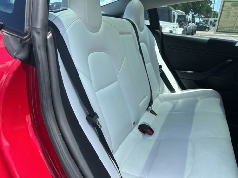 Used 2023 Tesla Model 3 Standard Range image 26