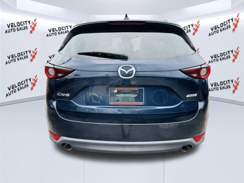 Used 2018 MAZDA CX-5 Touring w/ Preferred Equipment Package image 4