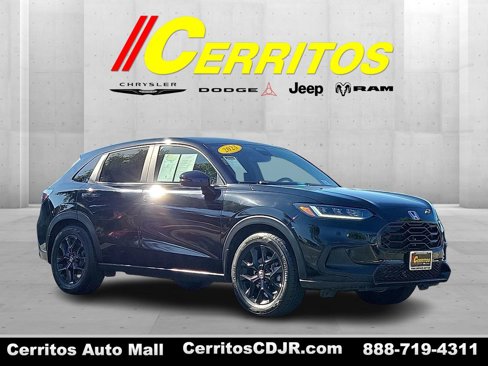 Used 2023 Honda HR-V Sport image 1