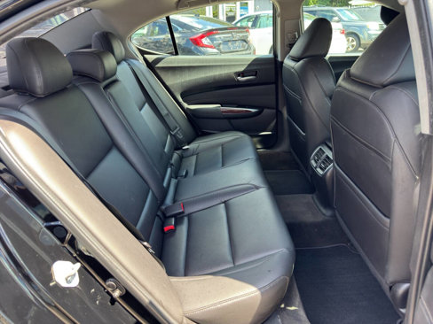 Used 2015 Acura TLX image 12