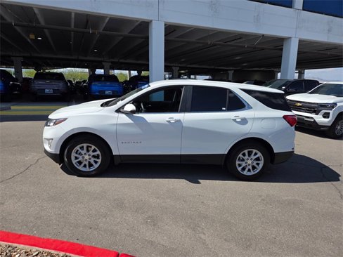 Certified 2021 Chevrolet Equinox LT image 3