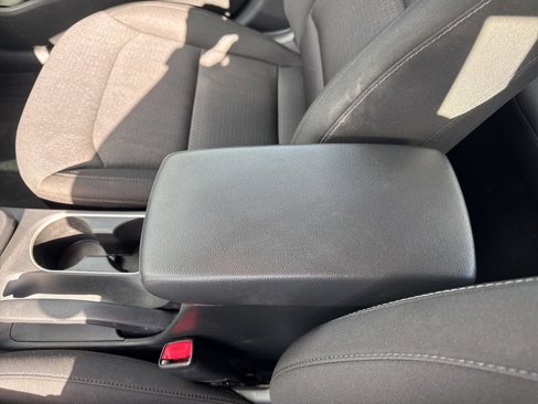 Used 2018 Hyundai Elantra SE image 34