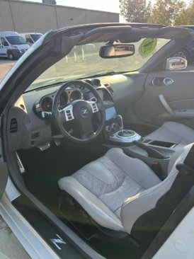 Used 2007 Nissan 350Z Touring image 14