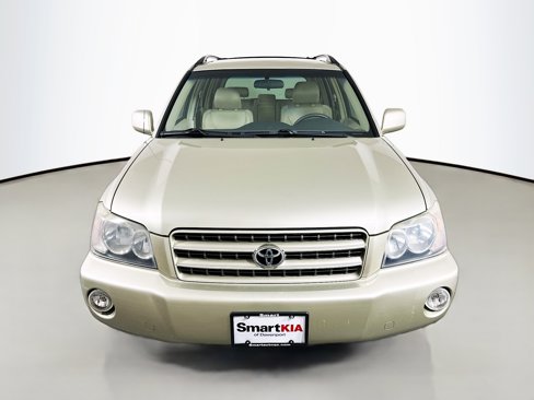 Used 2003 Toyota Highlander V6 image 2