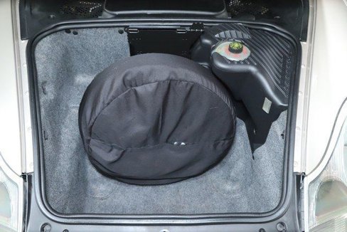 Used 2000 Porsche 911 Carrera image 30