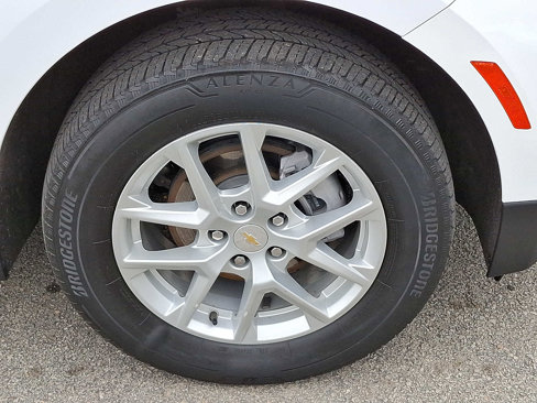 Certified 2022 Chevrolet Equinox LT image 9