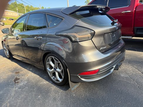 Used 2016 Ford Focus ST image 26