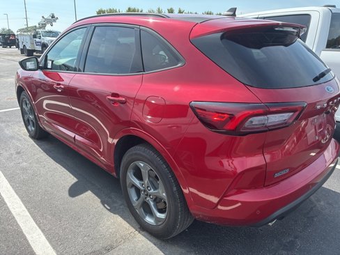 Used 2023 Ford Escape ST-Line w/ Tech Pack #1 image 4