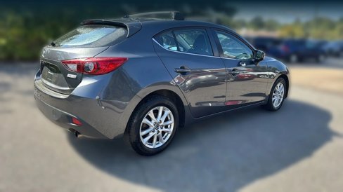 Used 2016 MAZDA MAZDA3 i Sport w/ Preferred Equipment Package image 5
