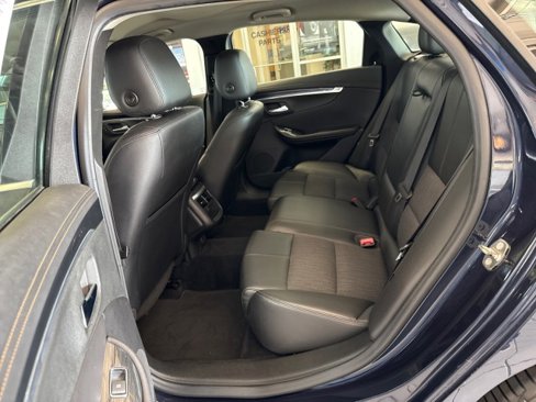 Used 2018 Chevrolet Impala LT image 24