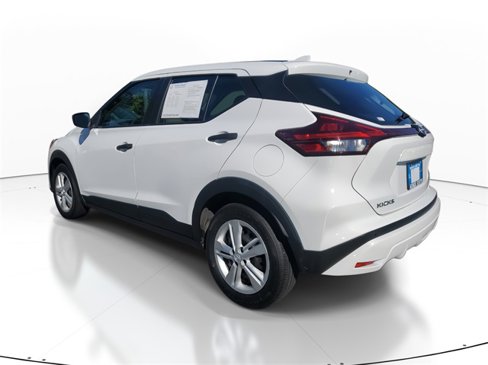 Used 2024 Nissan Kicks S image 4