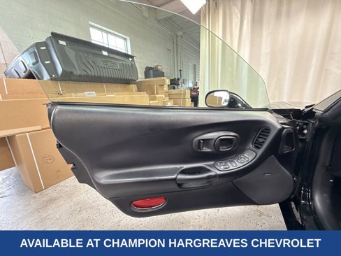 Used 1999 Chevrolet Corvette Convertible image 30