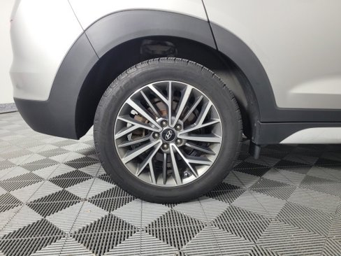 Used 2020 Hyundai Tucson Limited w/ Cargo Package image 16