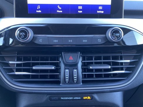 Used 2020 Ford Escape SEL image 19