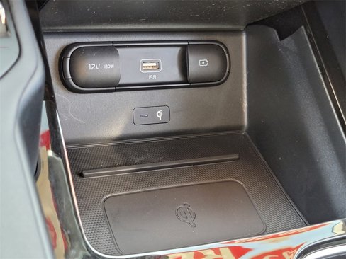 Used 2020 Kia Telluride EX image 32