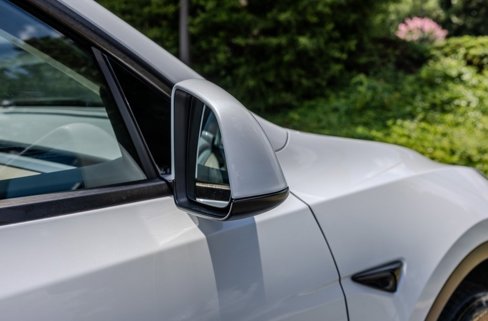 Used 2023 Tesla Model Y Long Range image 24