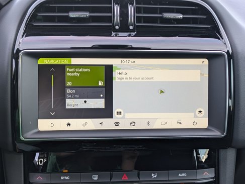 Used 2020 Jaguar F-PACE Premium image 13