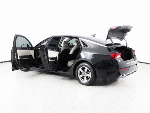Used 2021 Kia K5 LXS image 13