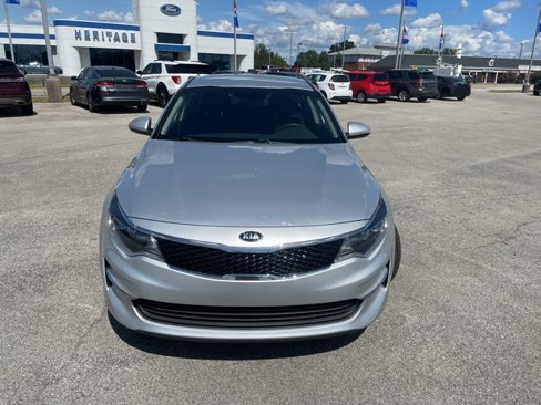 Used 2017 Kia Optima LX image 3
