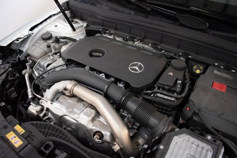 Used 2024 Mercedes-Benz GLB 250 4MATIC image 10