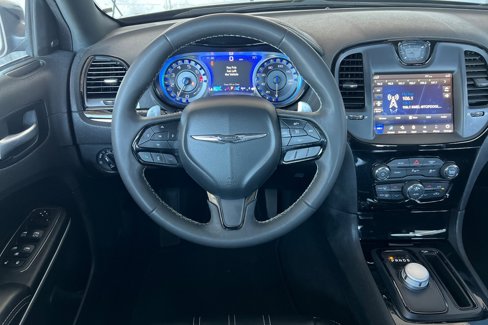 Used 2022 Chrysler 300 S image 14
