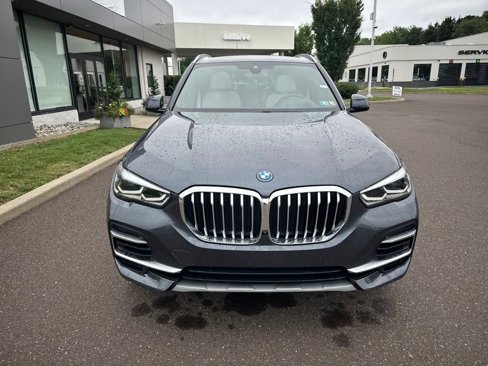 Certified 2022 BMW X5 xDrive45e w/ Luxury Seating Package image 8