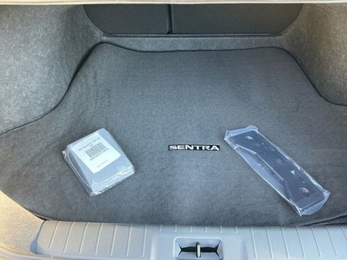 New 2025 Nissan Sentra S image 17
