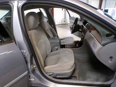 Used 2005 Buick LaCrosse CX image 14