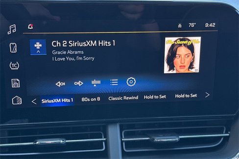 New 2025 Chevrolet Trax ACTIV w/ Sunroof Package image 24