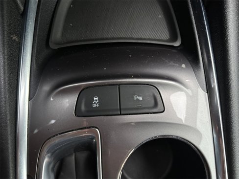 Used 2021 Chevrolet Malibu LS w/ Driver Confidence Package II image 24