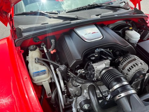Used 2004 Chevrolet SSR w/ Preferred Equipment Group image 23
