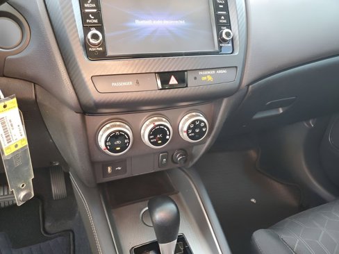 Used 2020 Mitsubishi Outlander Sport ES image 36