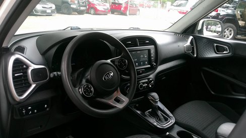 Used 2021 Kia Soul S image 13
