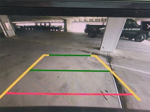 Used 2019 Volkswagen Tiguan SE w/ Panoramic Sunroof Package image 22