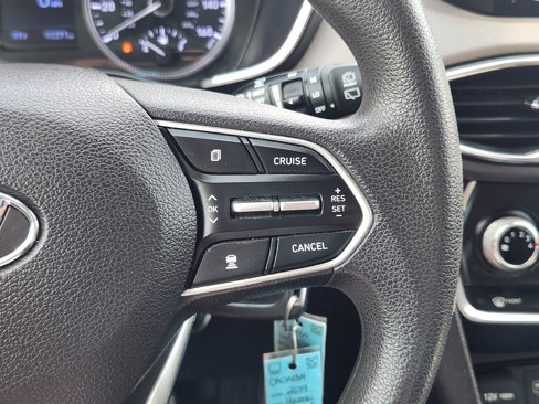 Used 2019 Hyundai Santa Fe SE image 35