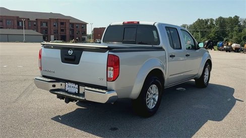 Used 2014 Nissan Frontier SV image 8