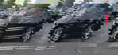 Used 2008 Cadillac Escalade AWD image 4