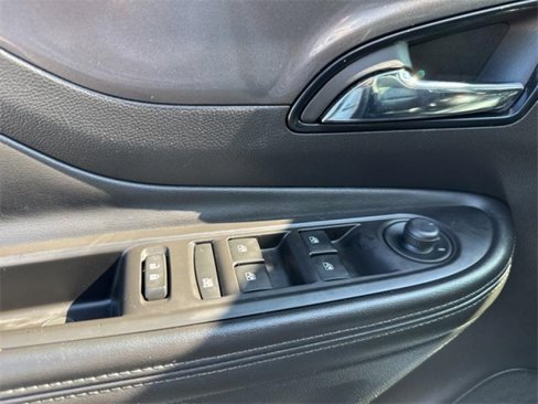 Used 2019 Buick Encore Essence w/ Safety Package II image 18