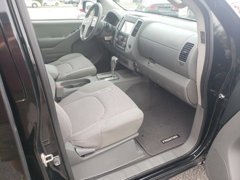 Used 2019 Nissan Frontier SV w/ Value Truck Package image 11