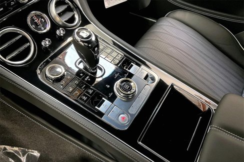 New 2024 Bentley Continental GT V8 image 12