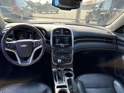 Used 2015 Chevrolet Malibu LTZ image 8