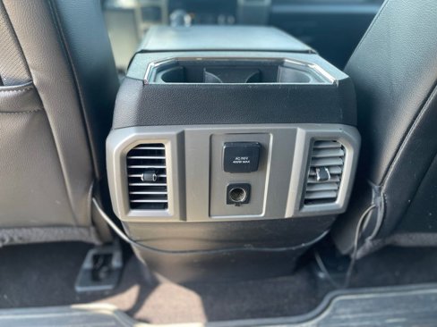 Used 2016 Ford F150 Lariat image 48