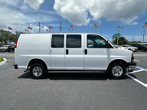 Used 2021 GMC Savana 2500 w/ Driver Convenience Package image 5