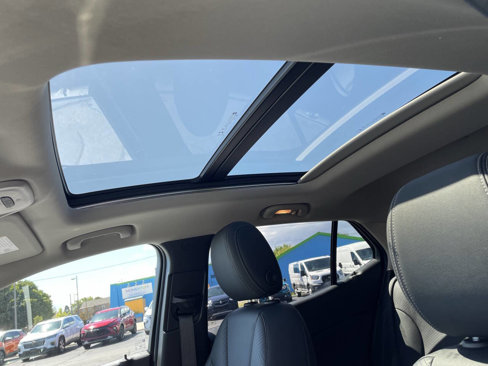 Used 2023 Buick Encore GX Essence w/ Advanced Technology Package image 12